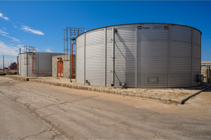 Commercial Property for Sale in Markman Industrial Eastern Cape